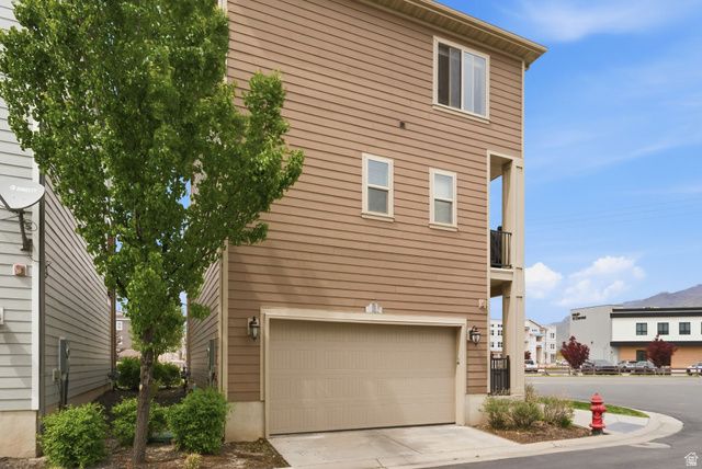 91 N RIO GRAND AVE, Farmington, UT 84025