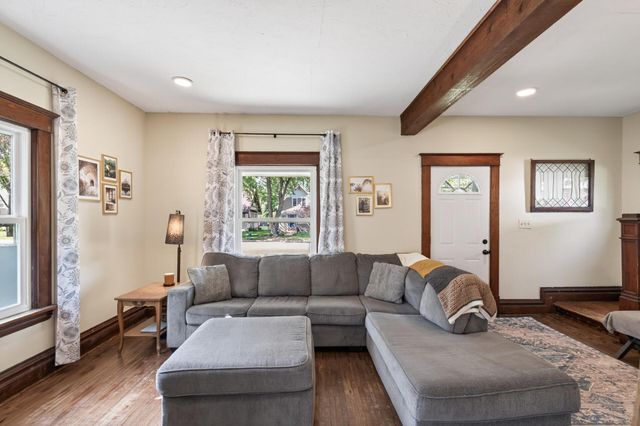 612 Spruce Street, Farmington, MN 55024