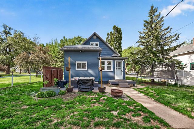 612 Spruce Street, Farmington, MN 55024