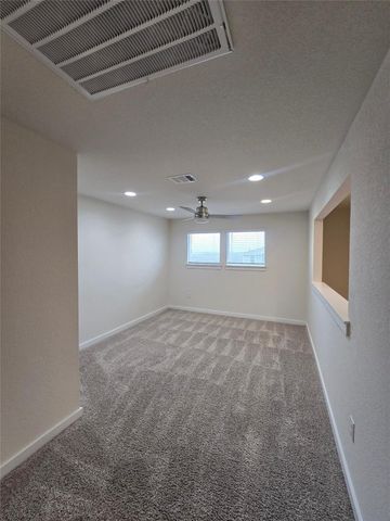 7917 Linnie LN, Austin, TX 78724