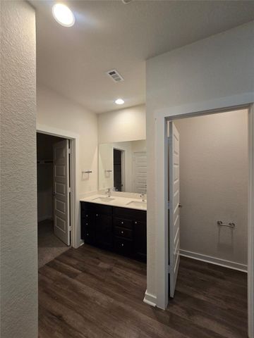 7917 Linnie LN, Austin, TX 78724