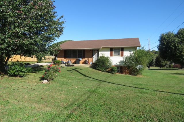 476 Sunset Dr, Sparta, TN 38583