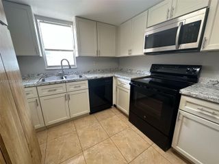 4159 SW 66th Ln 120, Davie, FL 33314