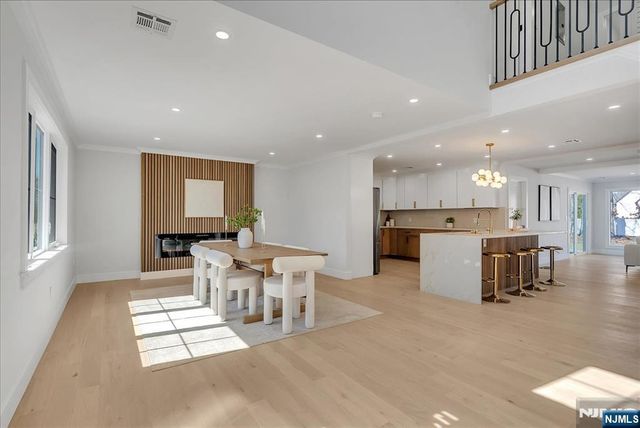 6 Clinton Place, Woodcliff Lake, NJ 07677