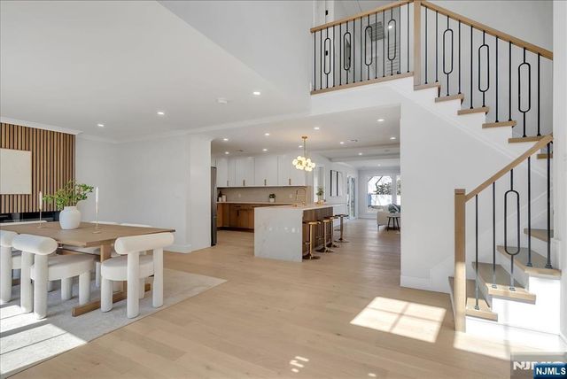 6 Clinton Place, Woodcliff Lake, NJ 07677