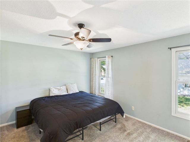 1505 Hunters Circle, Sedalia, MO 65301