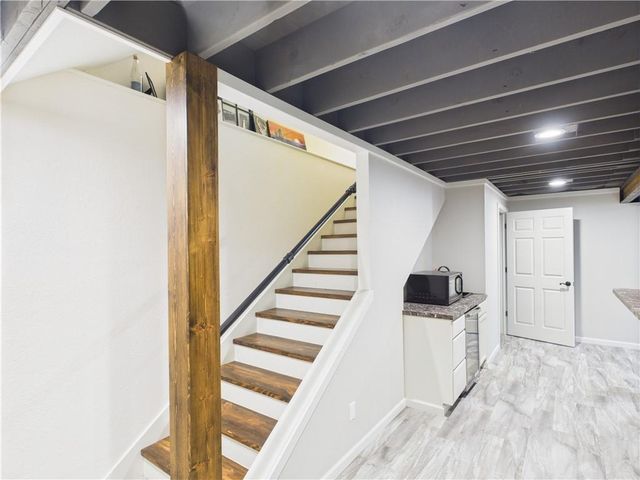 1505 Hunters Circle, Sedalia, MO 65301