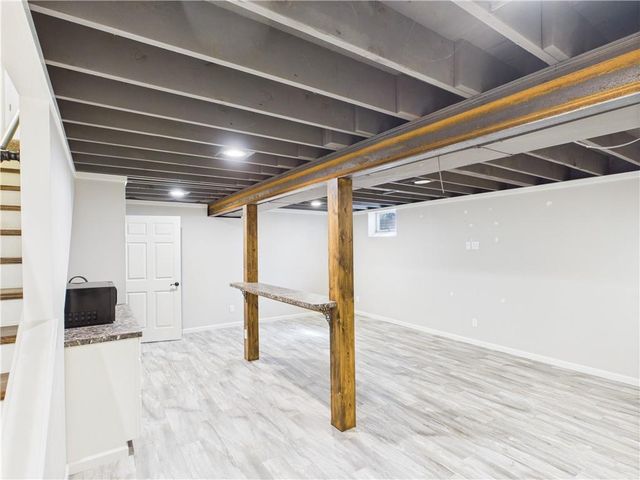 1505 Hunters Circle, Sedalia, MO 65301