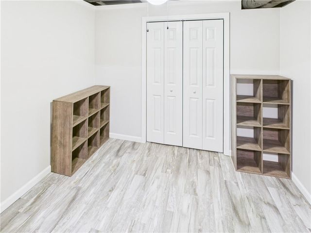 1505 Hunters Circle, Sedalia, MO 65301