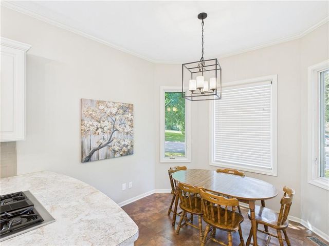 1505 Hunters Circle, Sedalia, MO 65301