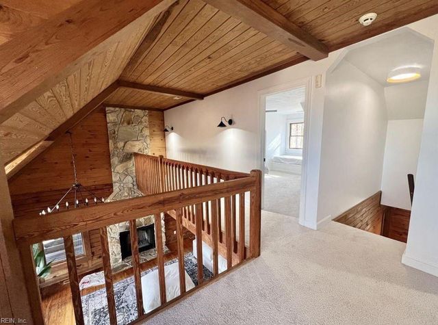1910 Hallmark WAY, Chesapeake, VA 23323