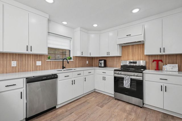 183 Sunset Drive, North Little Rock, AR 72118