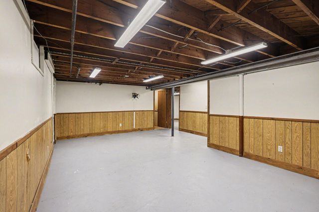 2129 Miner Avenue, Muskegon City, MI 49441