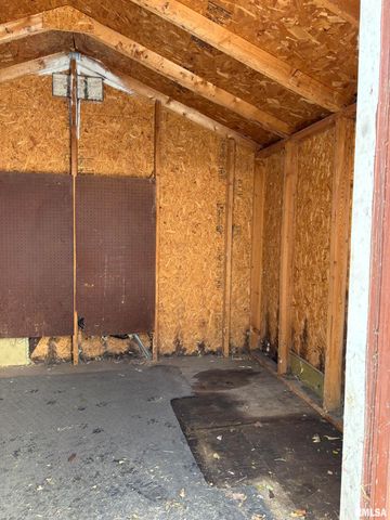 2010 W MALONE Street, Peoria, IL 61605