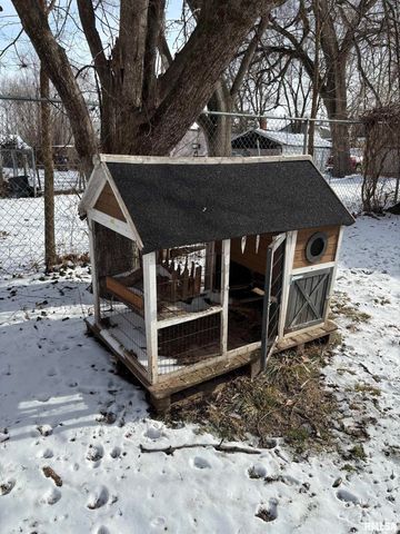 2010 W MALONE Street, Peoria, IL 61605