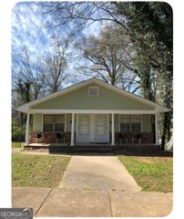 1782 Neely Avenue 2, East Point, GA 30344