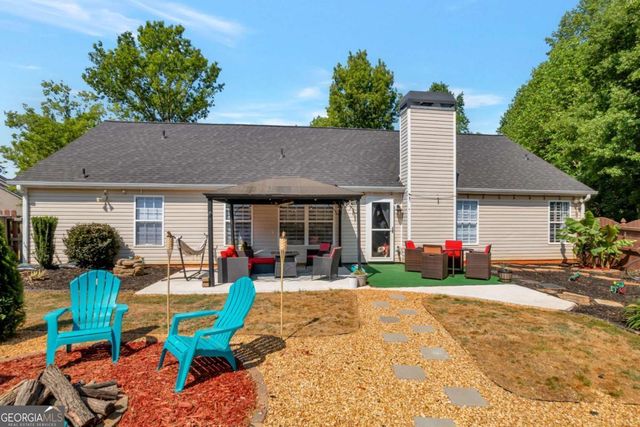 312 Rockingham Drive, Loganville, GA 30052