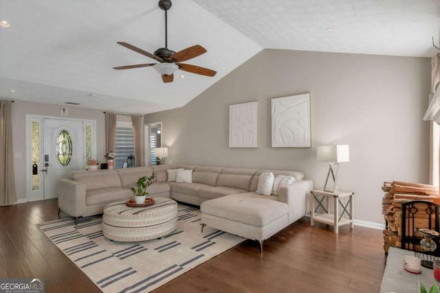 312 Rockingham Drive, Loganville, GA 30052