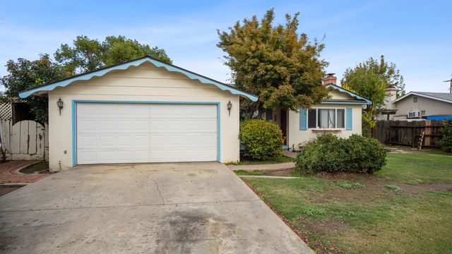 1704 W Morton Avenue, Porterville, CA 93257