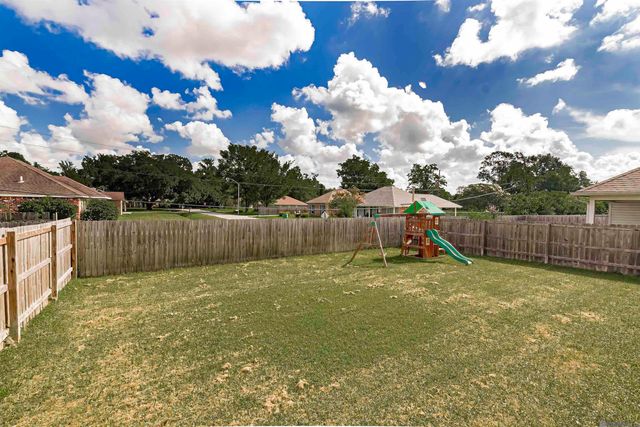 5645 Oak Trace Drive, St Gabriel, LA 70776