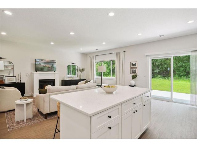 710 South Division Street, Roberts, WI 54023