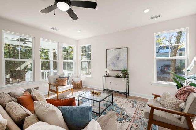 5706 Barbary Coast Road, Hollywood, SC 29449