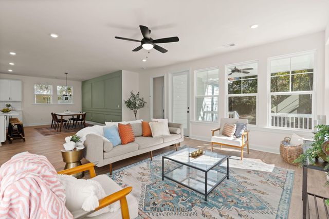 5706 Barbary Coast Road, Hollywood, SC 29449