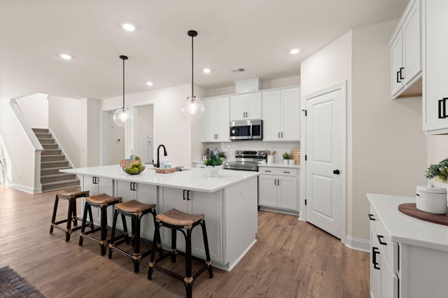 5706 Barbary Coast Road, Hollywood, SC 29449