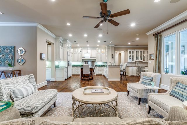 4816 Nashwood Lane, Dallas, TX 75244