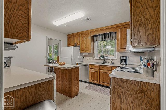 4501 Mount Carmel Road, Jonesboro, AR 72404