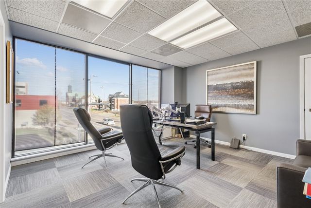 724 3rd Avenue SE, Cedar Rapids, IA 52401