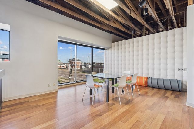 724 3rd Avenue SE, Cedar Rapids, IA 52401