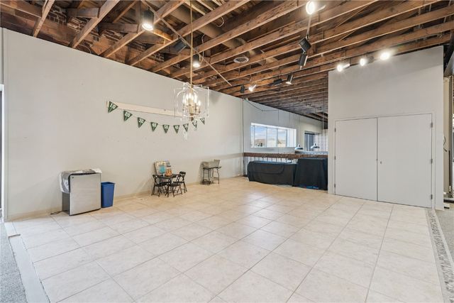 724 3rd Avenue SE, Cedar Rapids, IA 52401