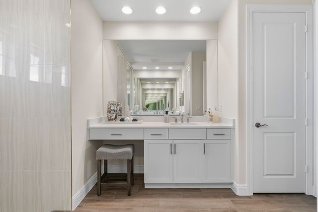 5745 Bent Pine Square, Vero Beach, FL 32967