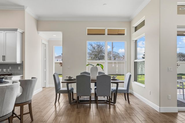 5745 Bent Pine Square, Vero Beach, FL 32967