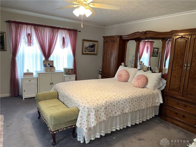 201 Sagebrush Drive, Clayton, OH 45315