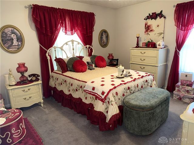 201 Sagebrush Drive, Clayton, OH 45315