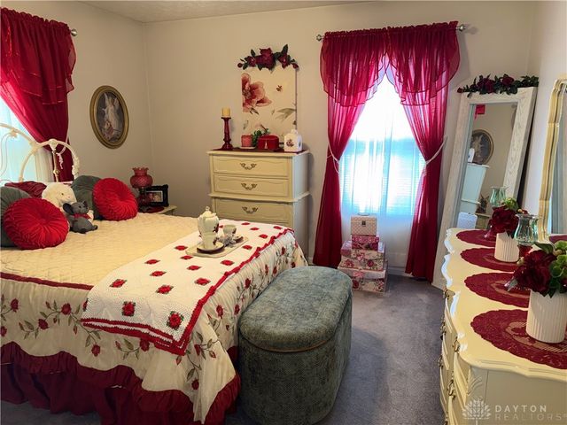 201 Sagebrush Drive, Clayton, OH 45315