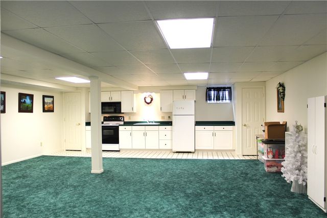 201 Sagebrush Drive, Clayton, OH 45315