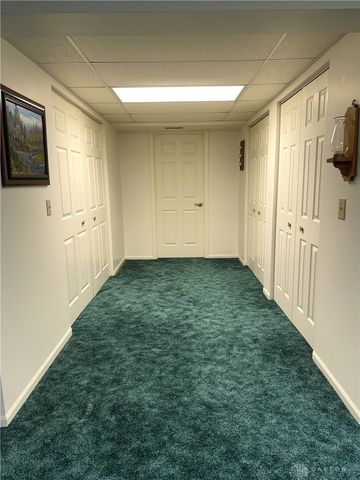 201 Sagebrush Drive, Clayton, OH 45315