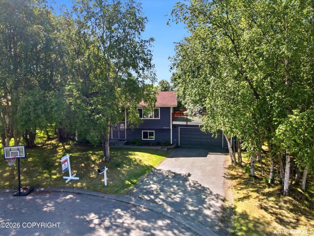 10027 Marmot Circle, Anchorage, AK 99515