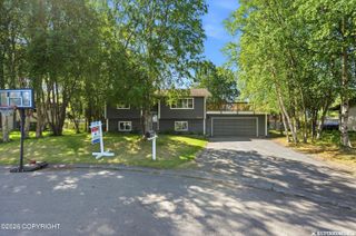 10027 Marmot Circle, Anchorage, AK 99515