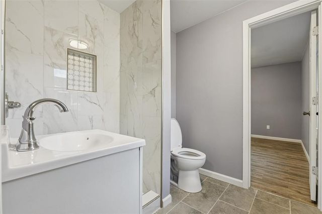 2636 Des Moines Street, Des Moines, IA 50317