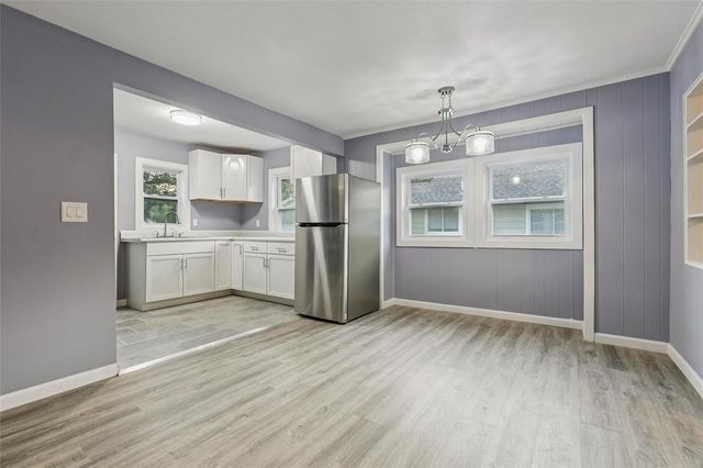 2636 Des Moines Street, Des Moines, IA 50317