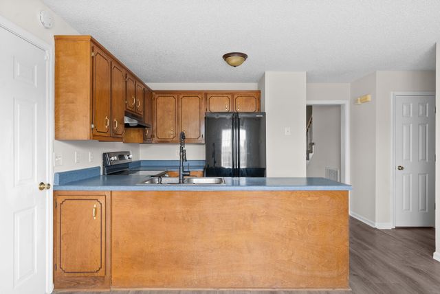 3282 N Senseney Cir, Clarksville, TN 37042
