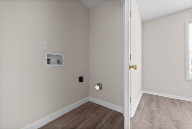 3282 N Senseney Cir, Clarksville, TN 37042