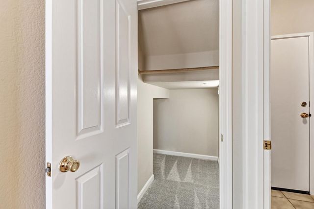 3705 Esplanade Cir, Folsom, CA 95630
