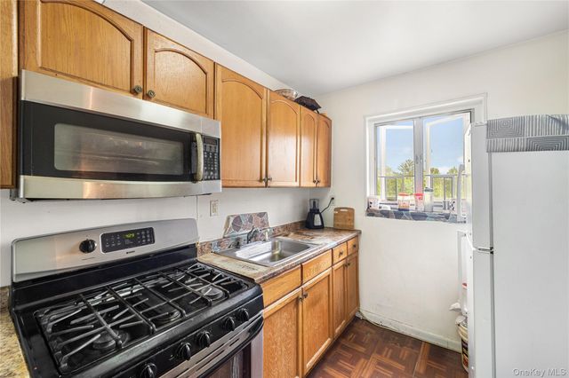 225-08 Stronghurst Avenue Upper, Queens Village, NY 11427