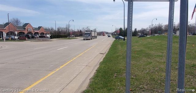 14447 Telegraph Road, Taylor, MI 48180