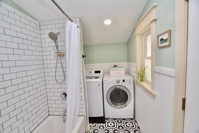 105 Lafountain Street, Burlington, VT 05401